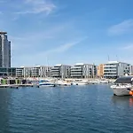Wave Apartments - Yacht Park